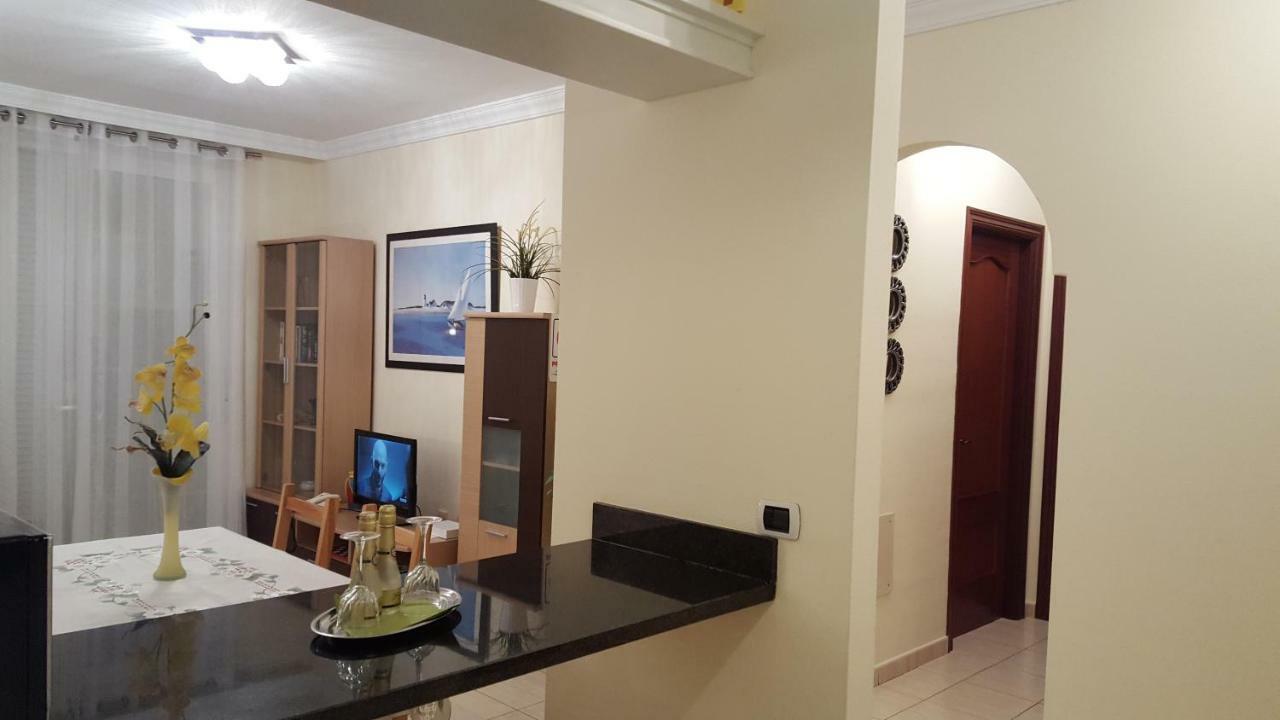 Toronjil Apartment